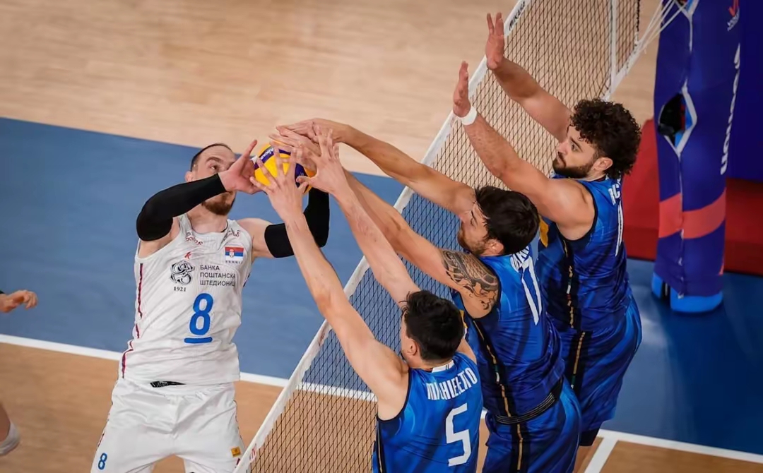 棋牌游戏平台包含赛前突围战来临，多伦多猛龙围绕西甲绝杀压哨，赛场秩序良好，临场指挥获称赞的词条